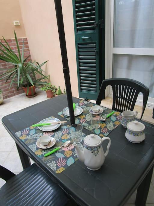 Il Piccolo Eden - Private Garden Apartment Livorno Luaran gambar