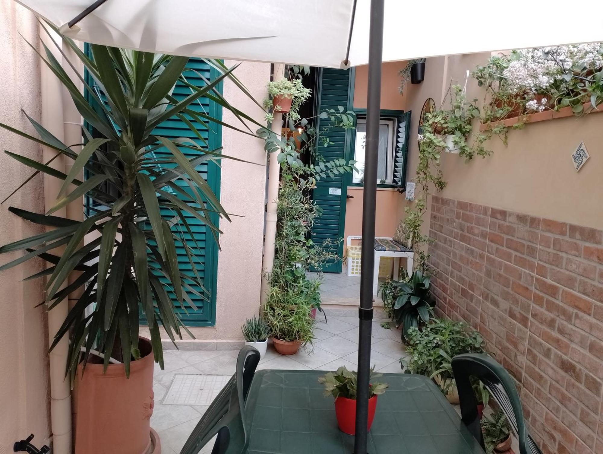 Il Piccolo Eden - Private Garden Apartment Livorno Luaran gambar